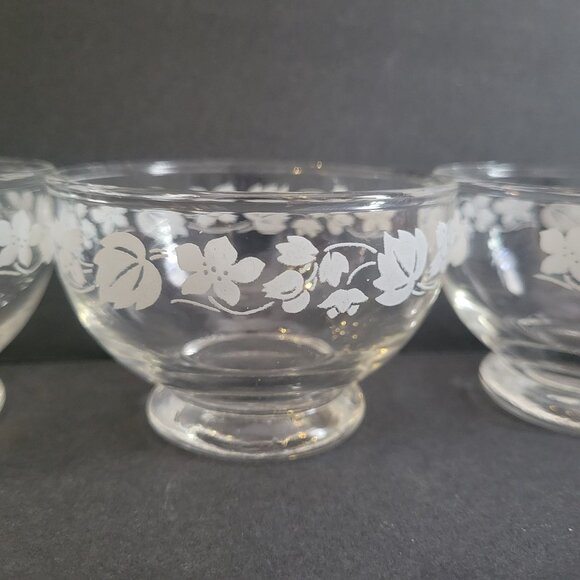 Set Of 4 Vintage Glass Dessert Bowls With White Floral Design 3 Inches Tall & 4 - Picture 3 of 9